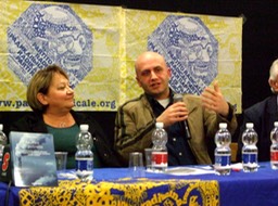 2015 03 28 * Bologna, presentazione "morie di petrolio" 3