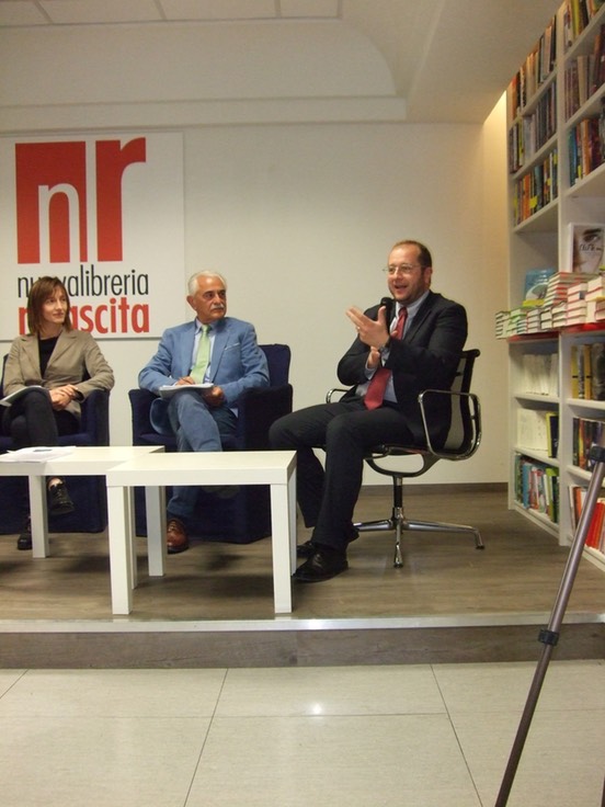 2016 04 26 * BRESCIA * Nuova Libreria Rinascita 03